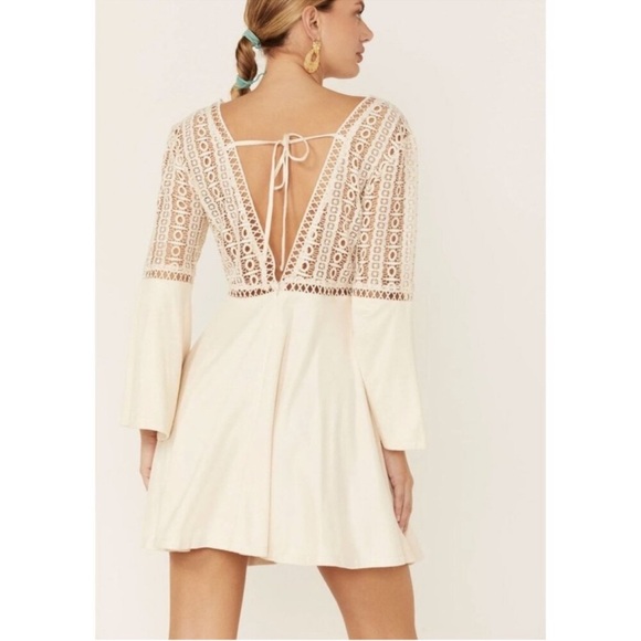 Cream Boho Lace Bell Sleeve Dress - Picture 7 of 7